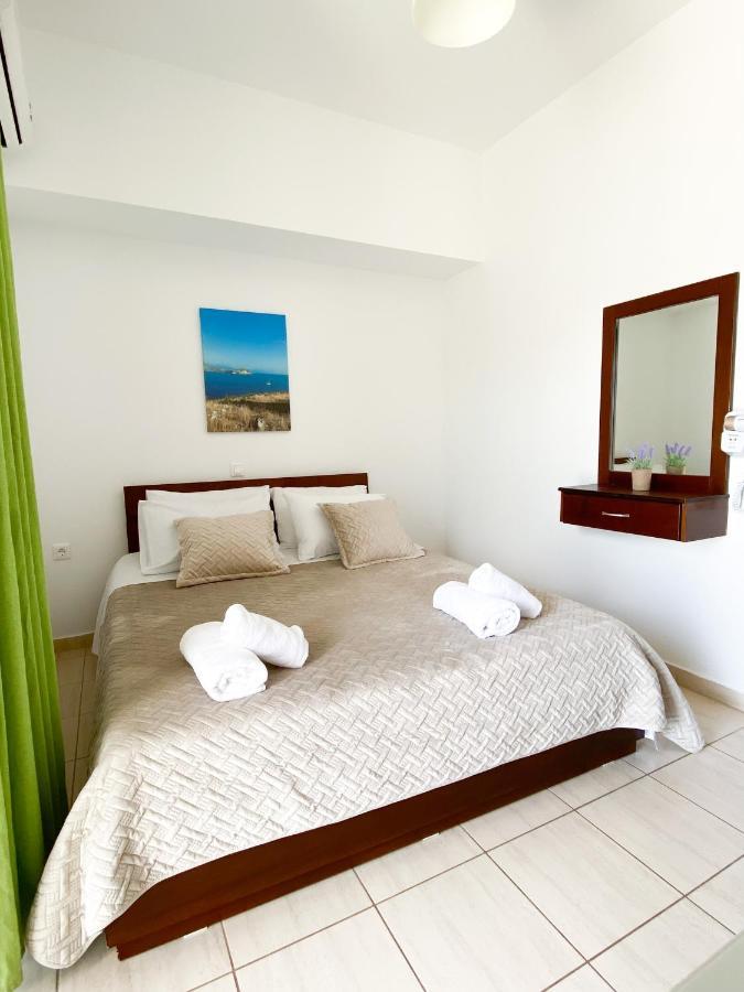 Acta'S Rooms Himara Zewnętrze zdjęcie